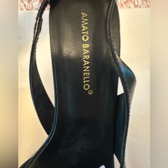 Amato Baranello heel sandals Size 7. - Picture 4 of 4
